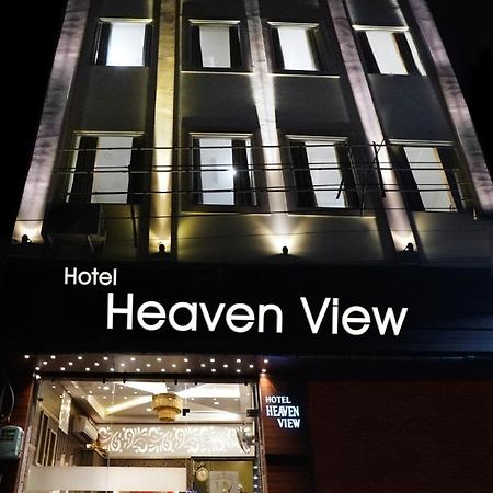 אמריצר Hotel Heaven View - 50M From Golden Temple מראה חיצוני תמונה