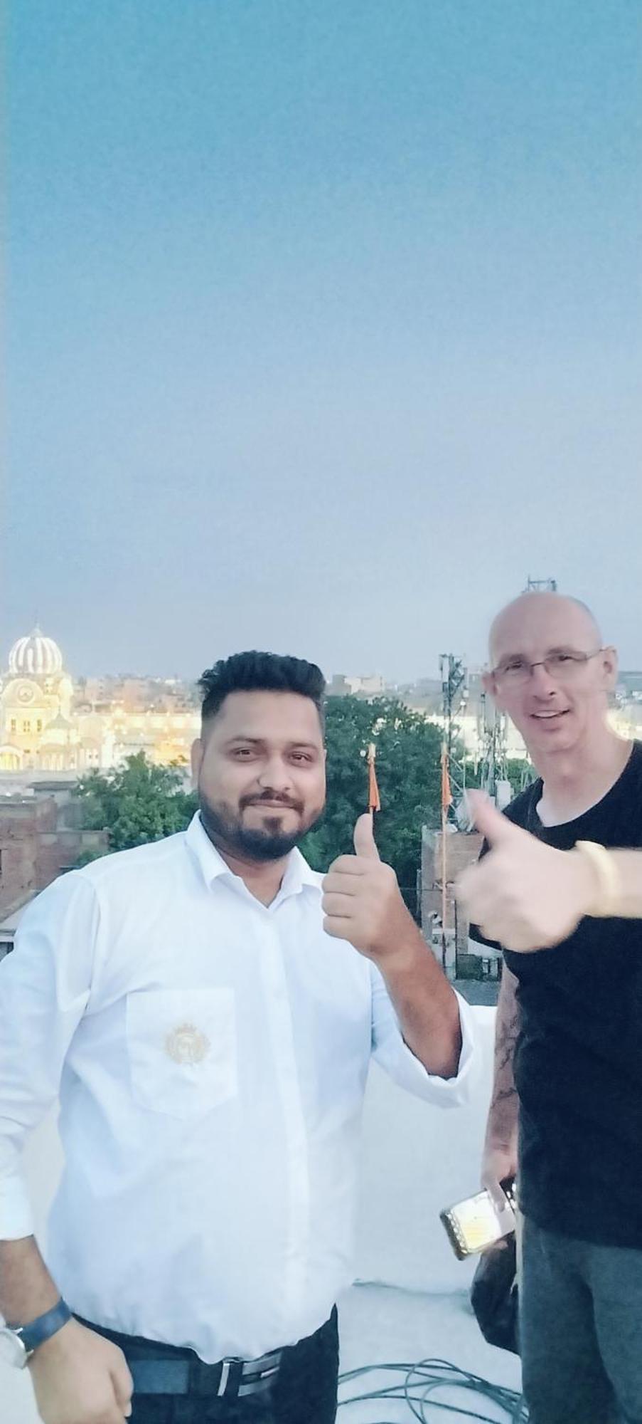 אמריצר Hotel Heaven View - 50M From Golden Temple מראה חיצוני תמונה